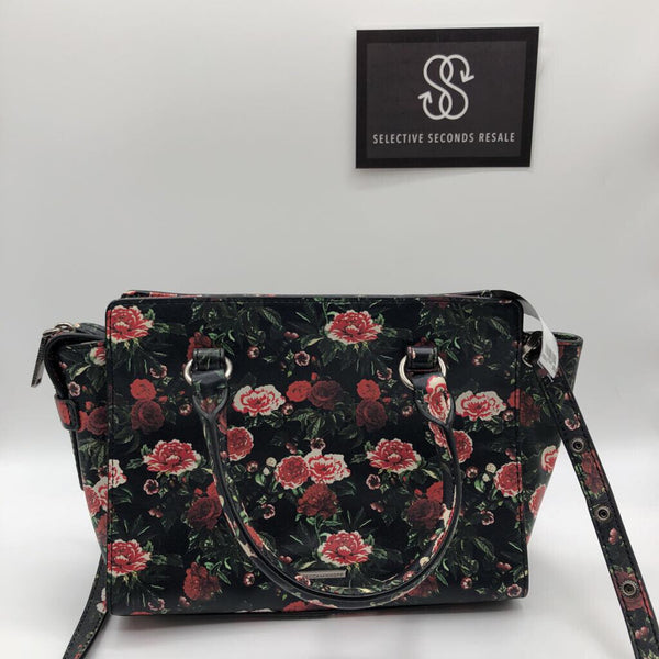 Floral footed crossbody
