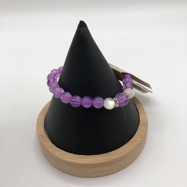 light purple/white bead bracelet