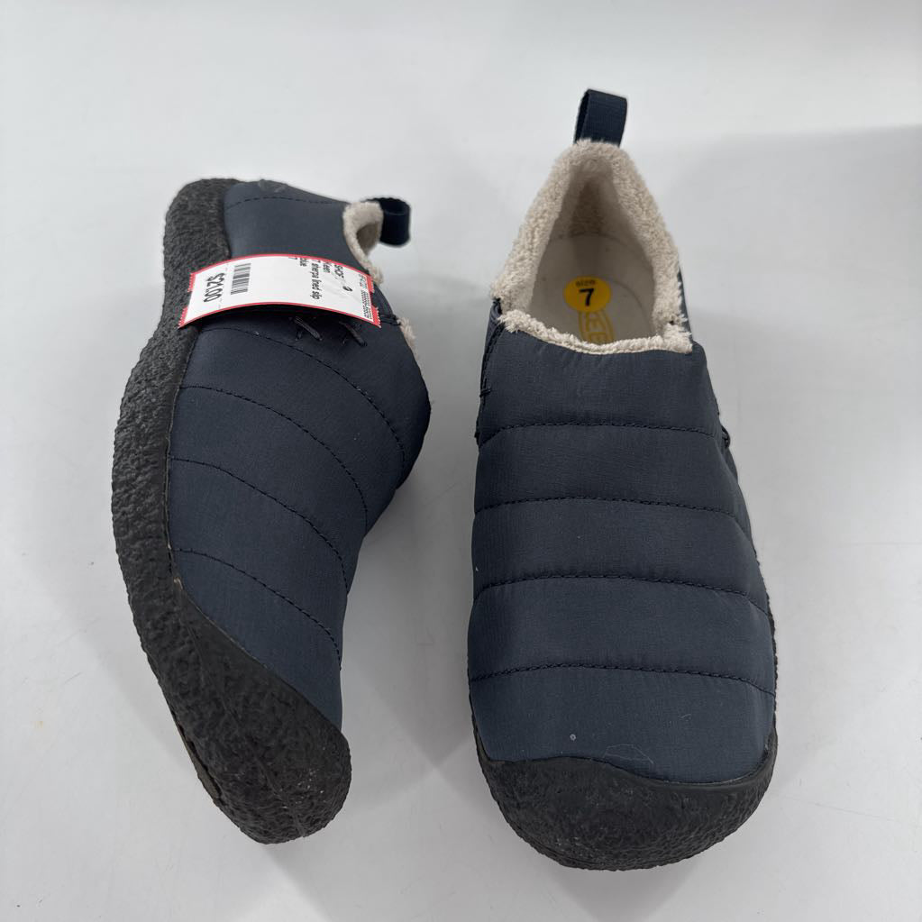 7 sherpa lined slip ons