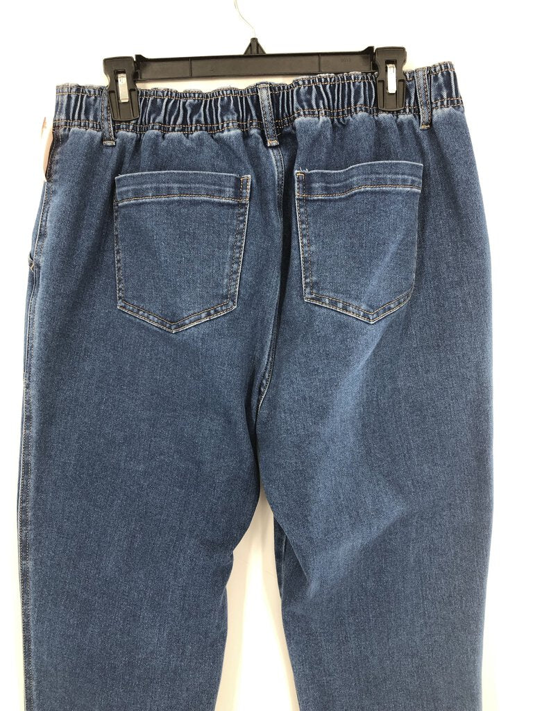 M Straight leg jeans