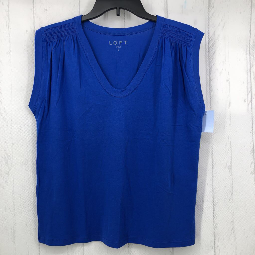 R34 S Smocked scoop neck tank