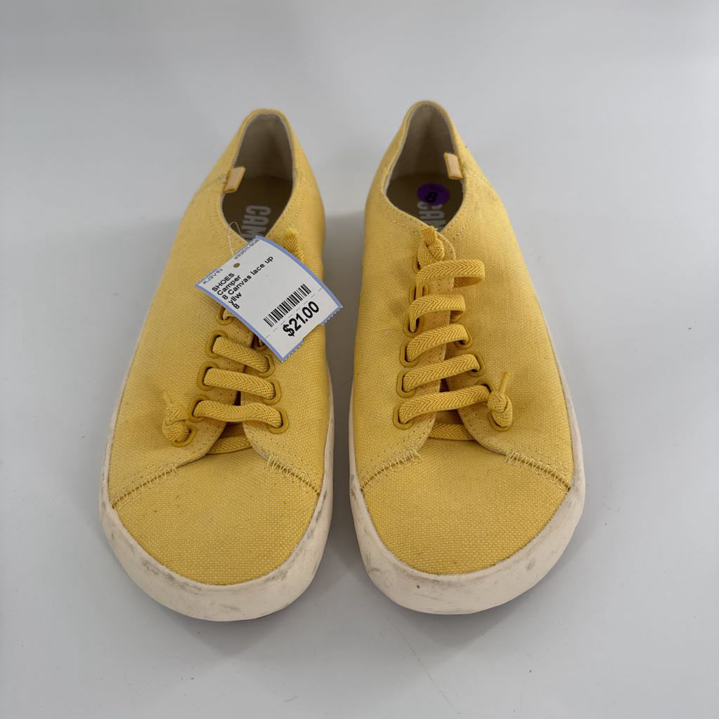 8 Canvas lace up sneaker