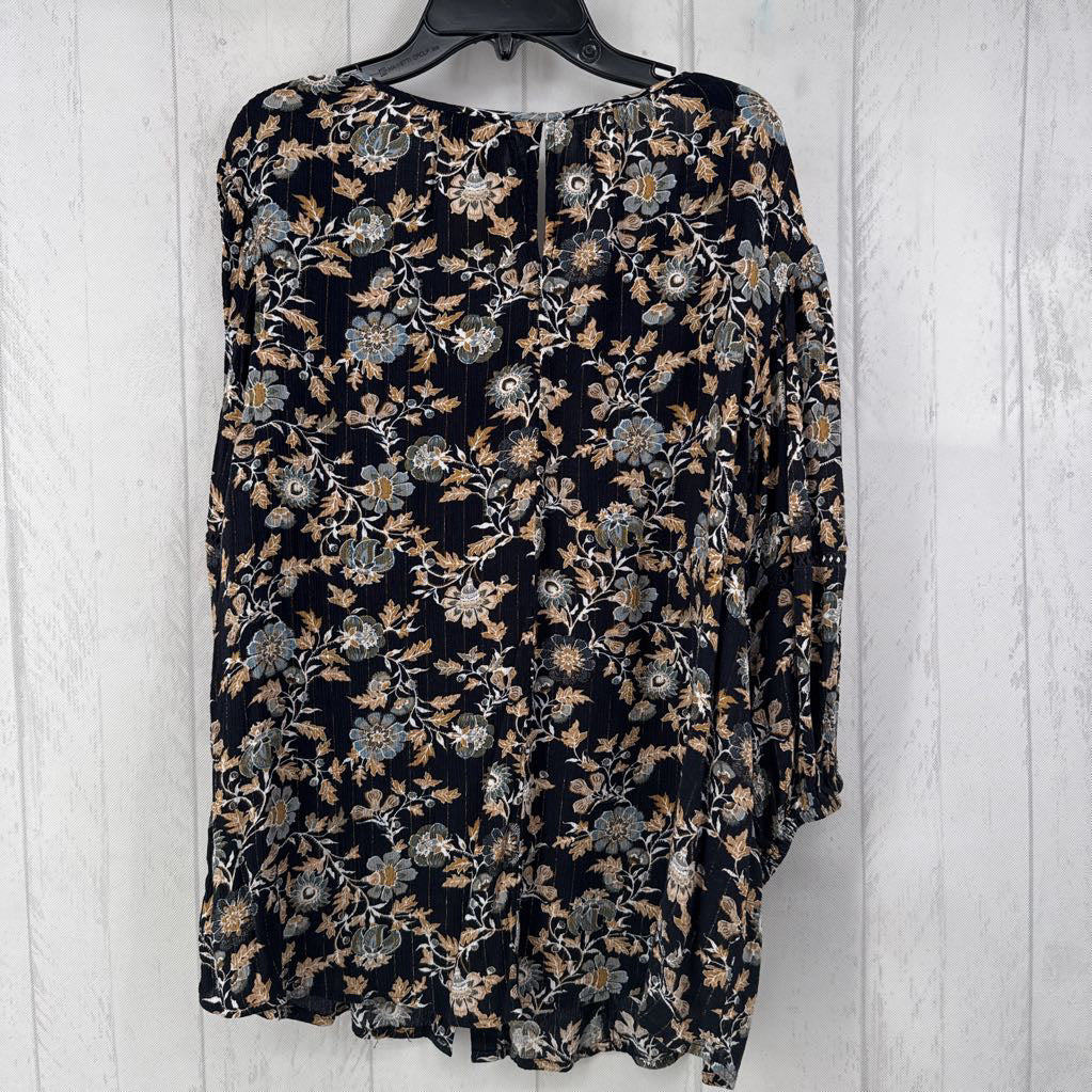 XL Flo print button down l/s top