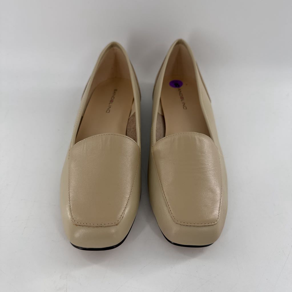8 Slip on flats