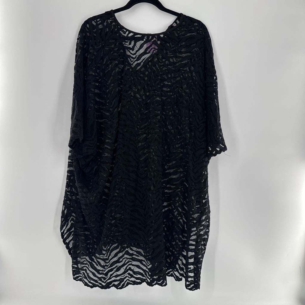 M lace cover up