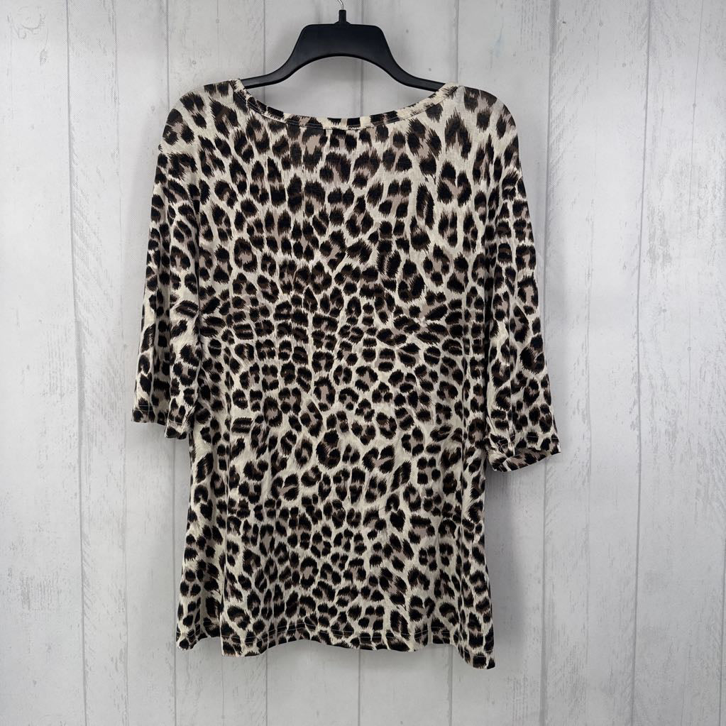 XL s/s animal print scoop neck top