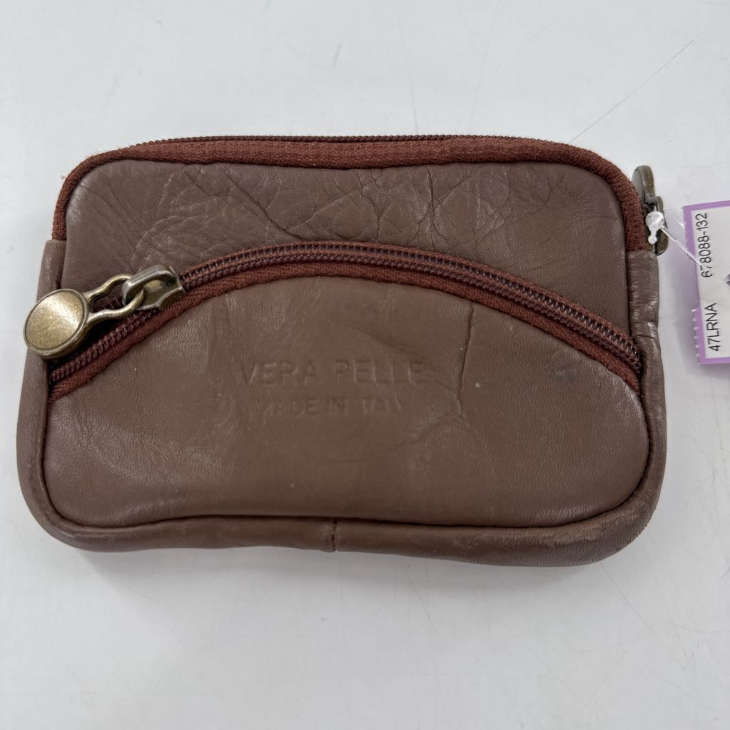 leather coin purse