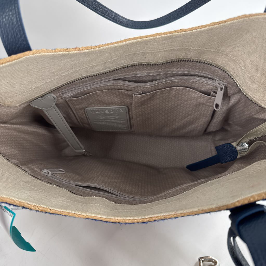 straw flo embroidered purse