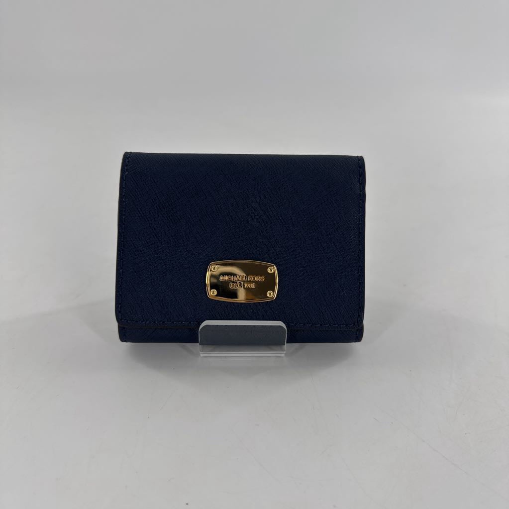tri-fold wallet