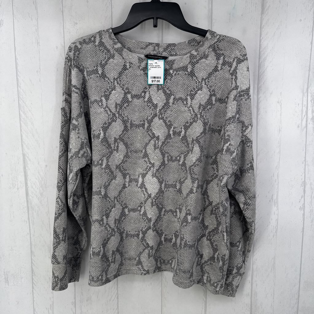 L snakeskin print l/s top