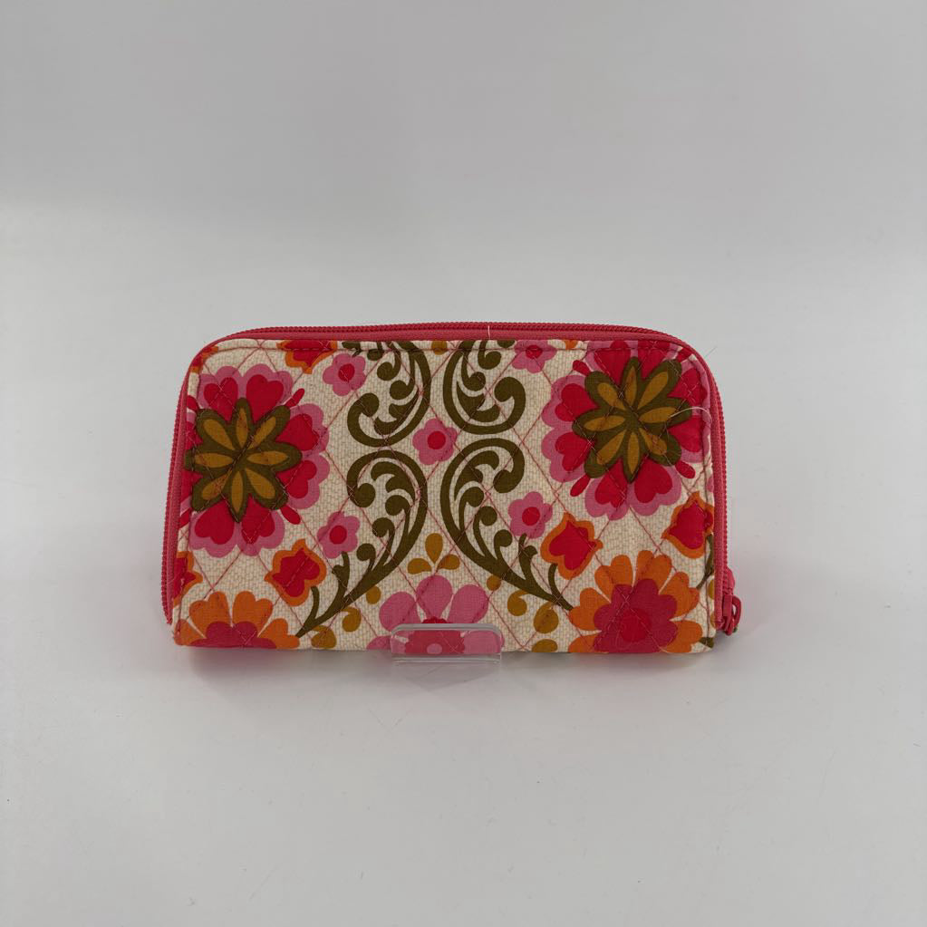R39 floral zip around wallet