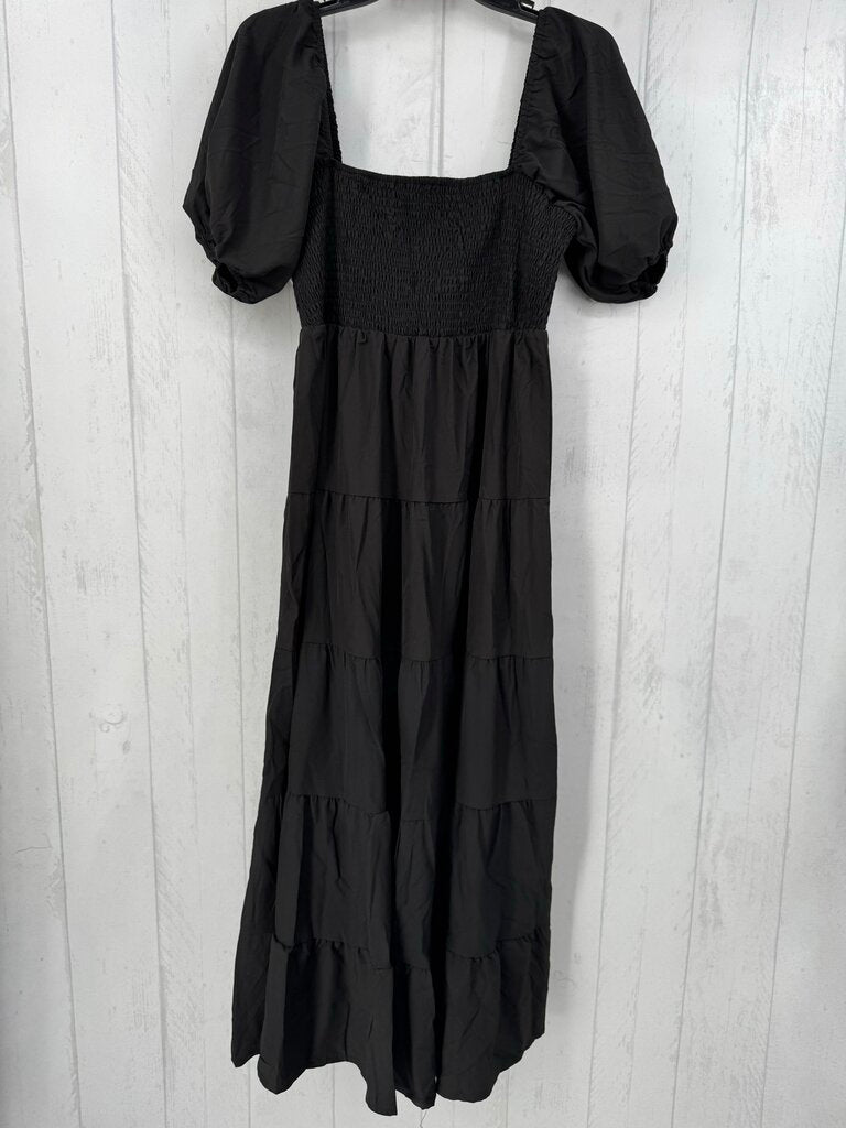 L puffy s/s smocked tired ruffle maxi dress