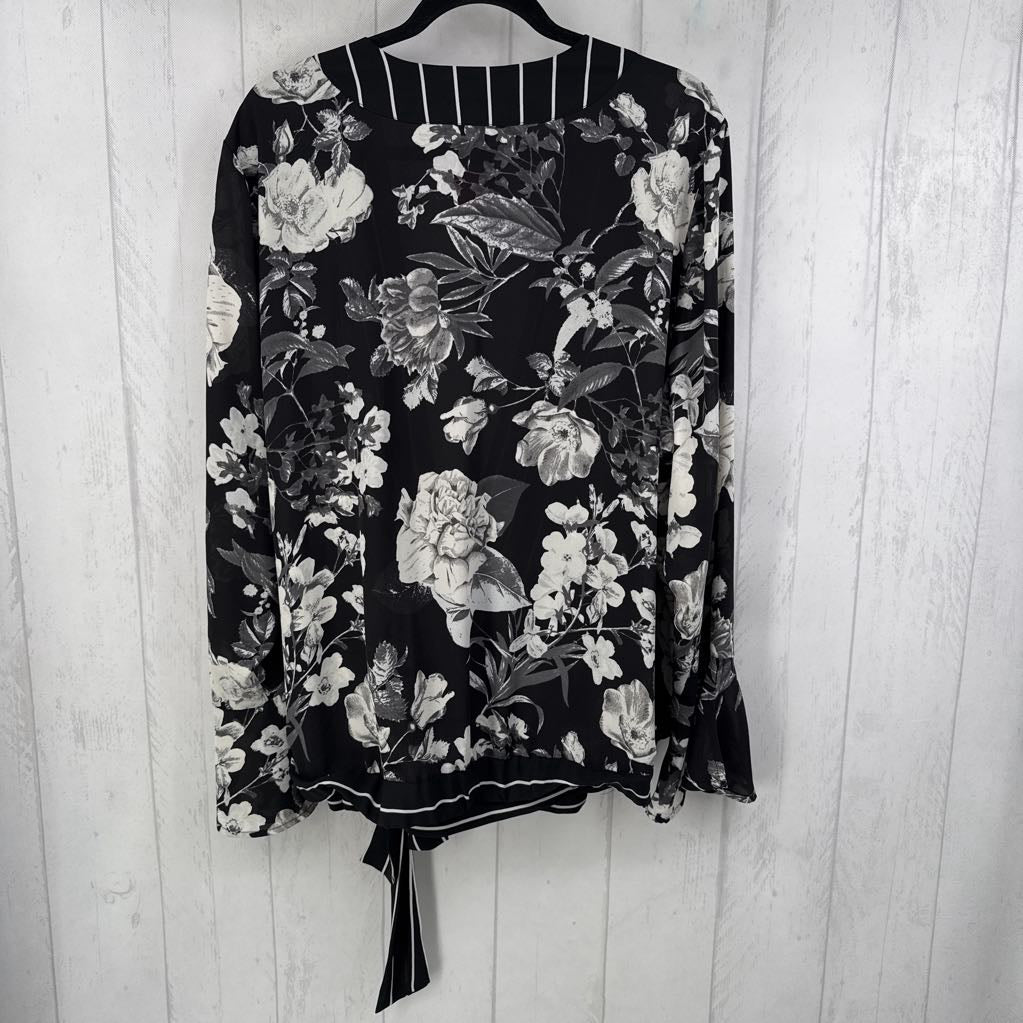 24 l/s flower print wrap top