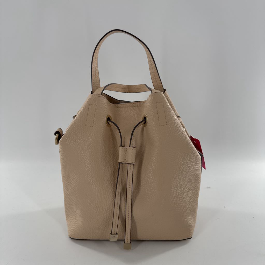 vegan leather bucketbag