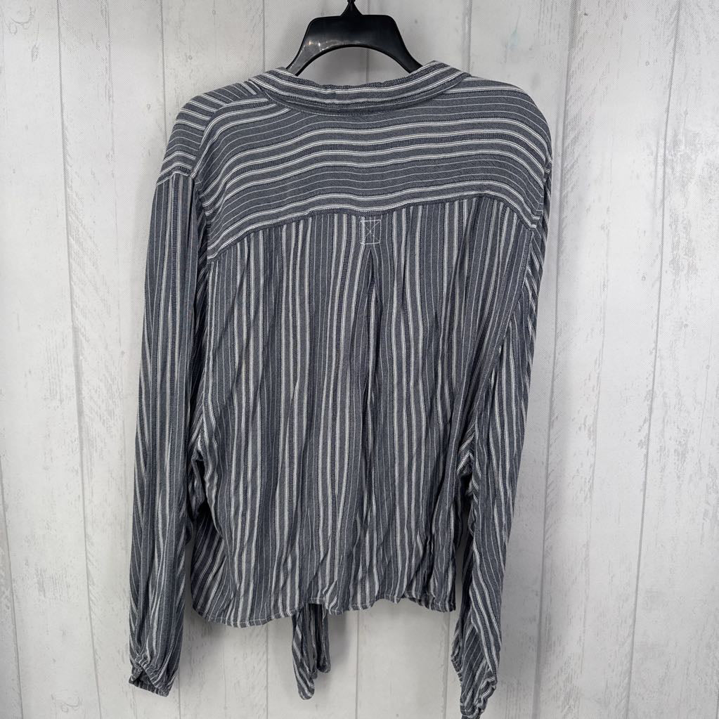 XL striped hi-lo l/s top