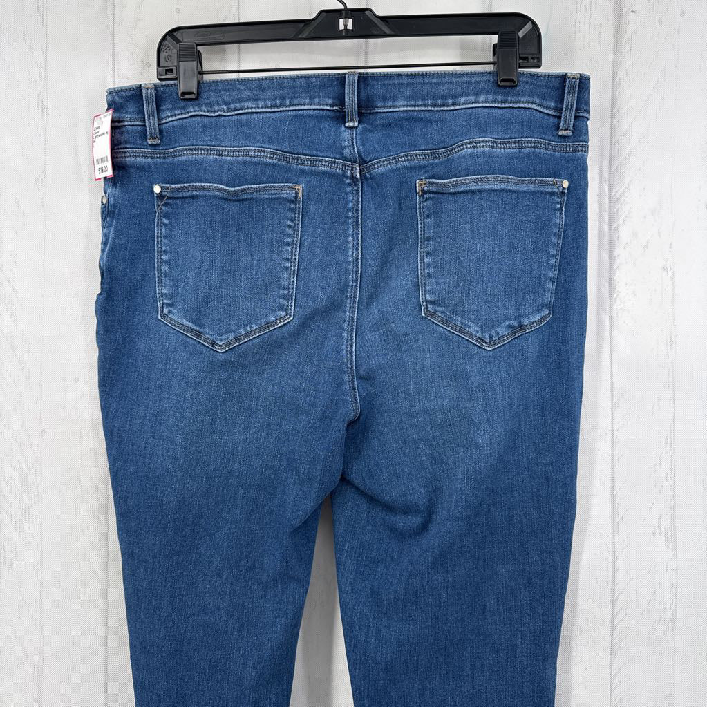 L girlfriend slim leg ankle jean