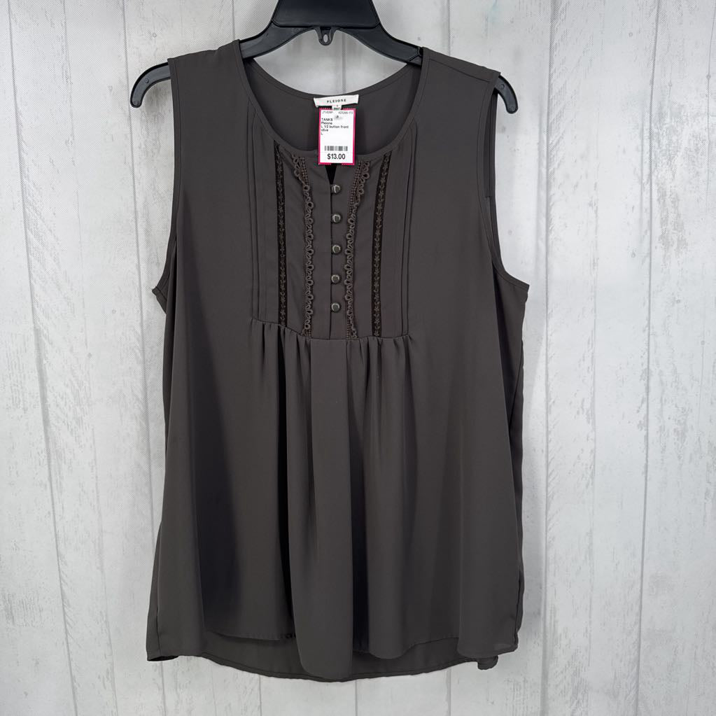 L 1/2 button front flowy tank