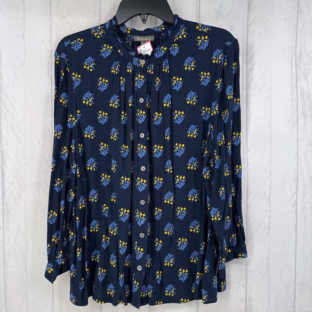 XL flo print button down l/s top