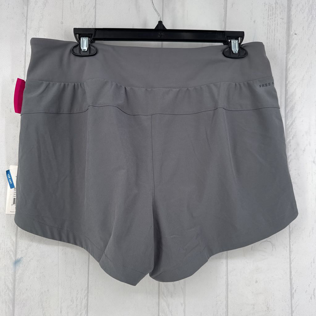 R68 L lined active shorts