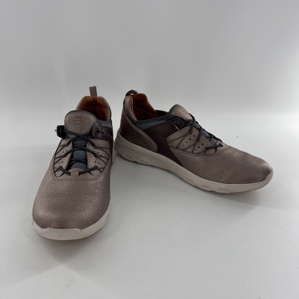 8 bungee lace up sneakers