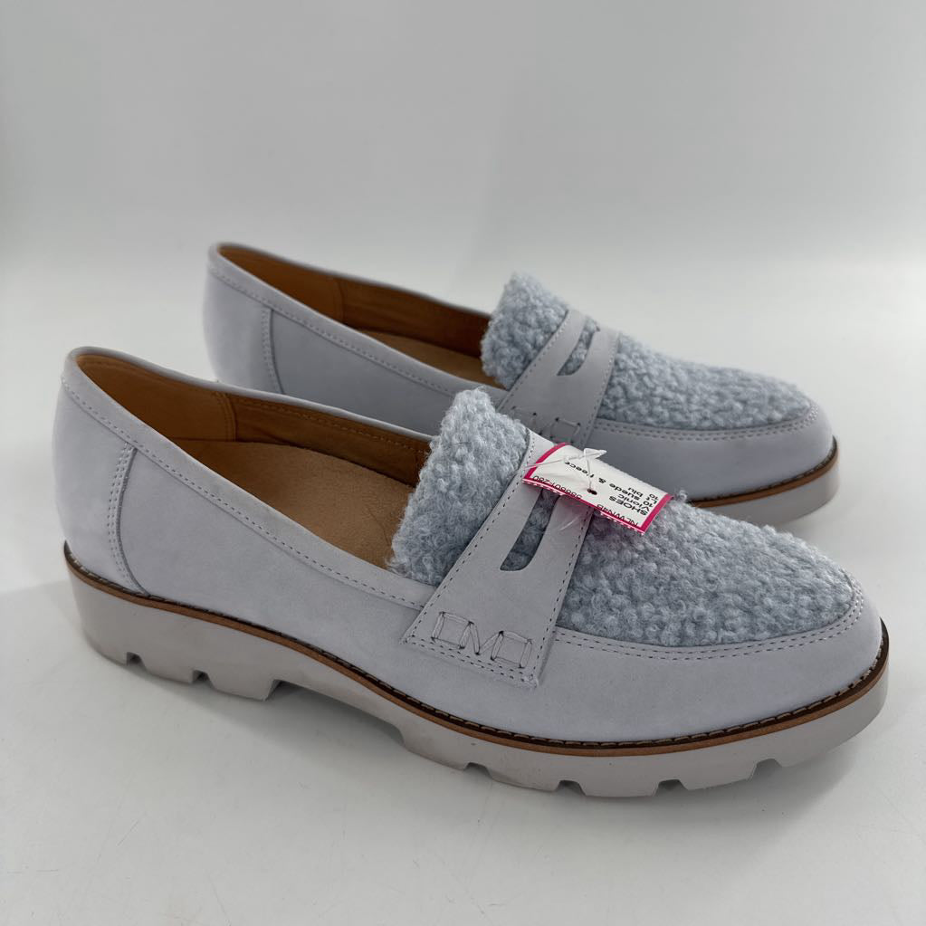 10 suede & fleece loafer