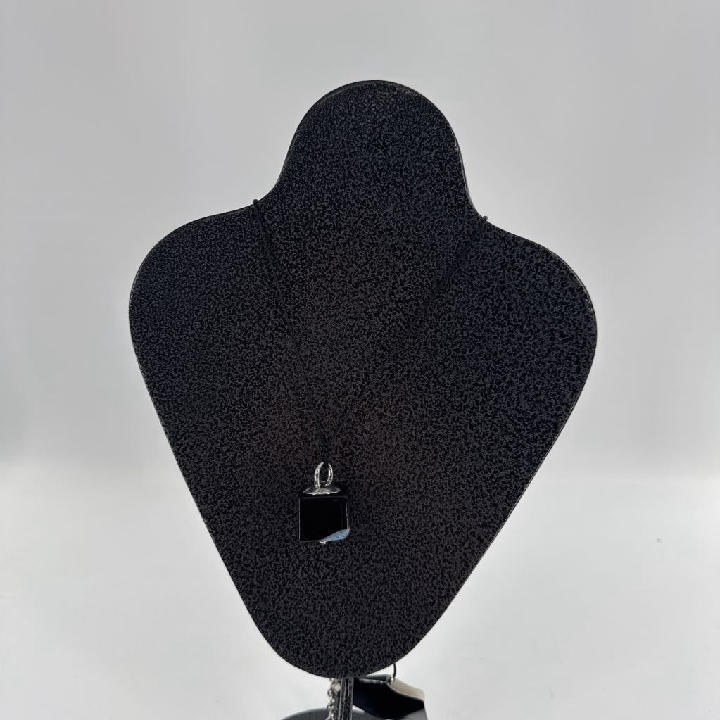 19" block pendant rope necklace