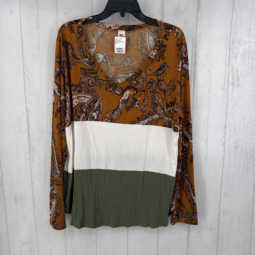 XL v-neck paisley print colorblock l/s top