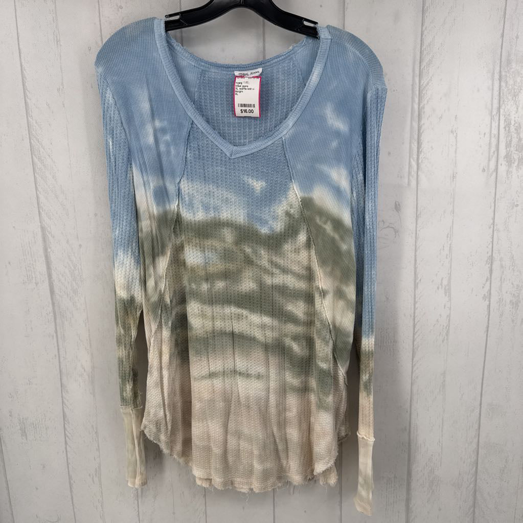 XL waffle knit v-neck l/s top