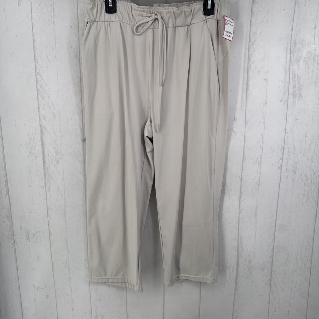 M drawstring pants