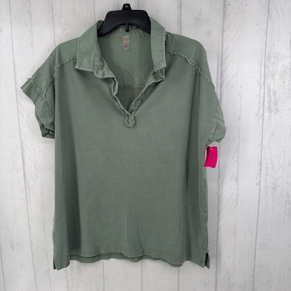 L s/s half button top