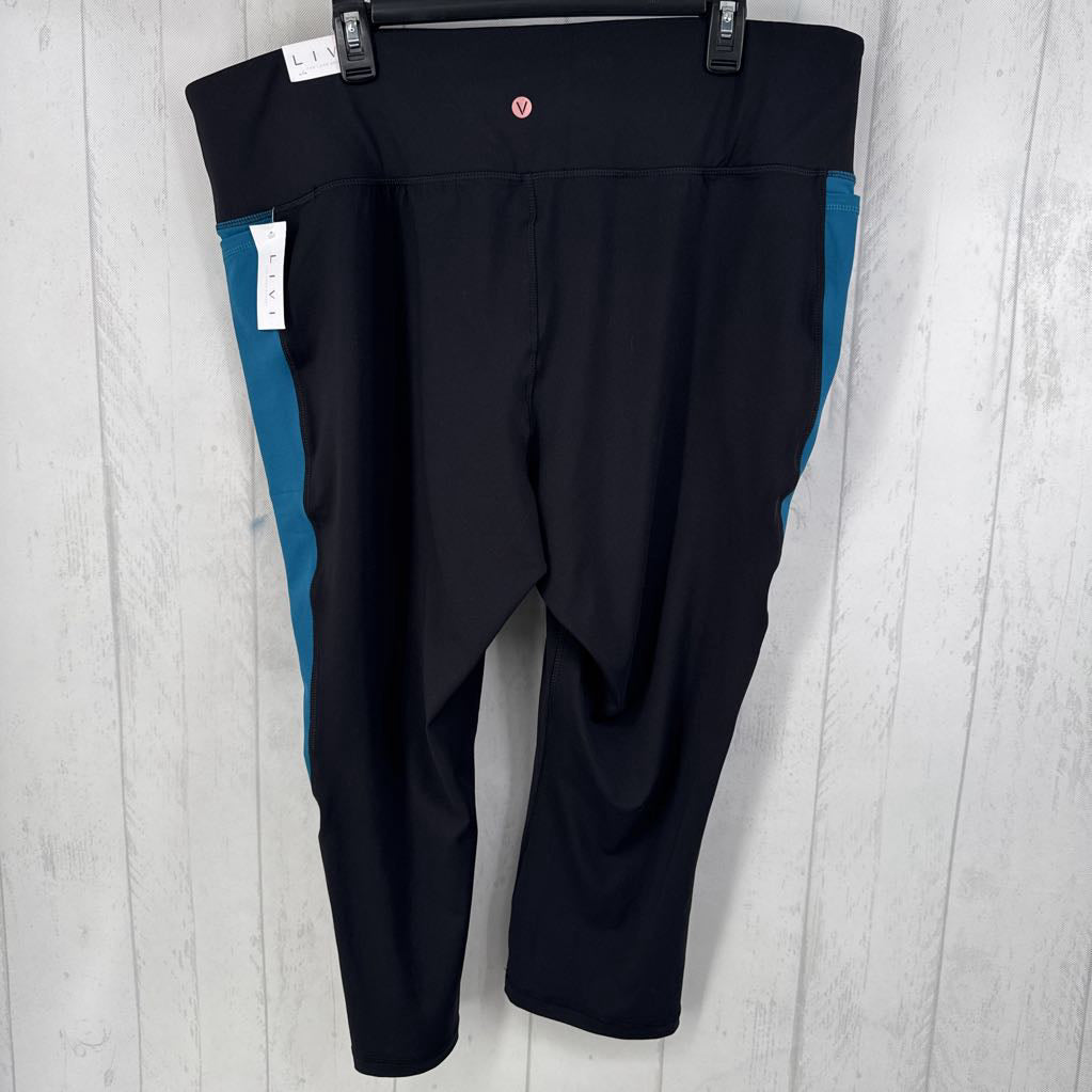 R60 22/24 side stripe capri leggings