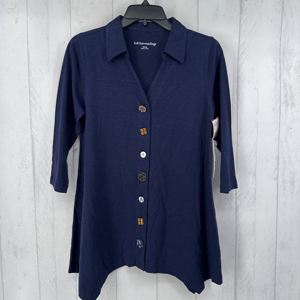 R84 XS button down 3/4 slv top