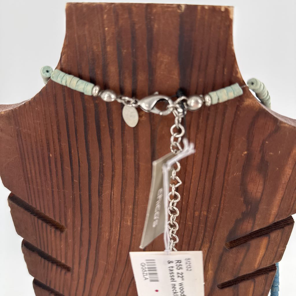 R55 22" wood bead & tassel necklace