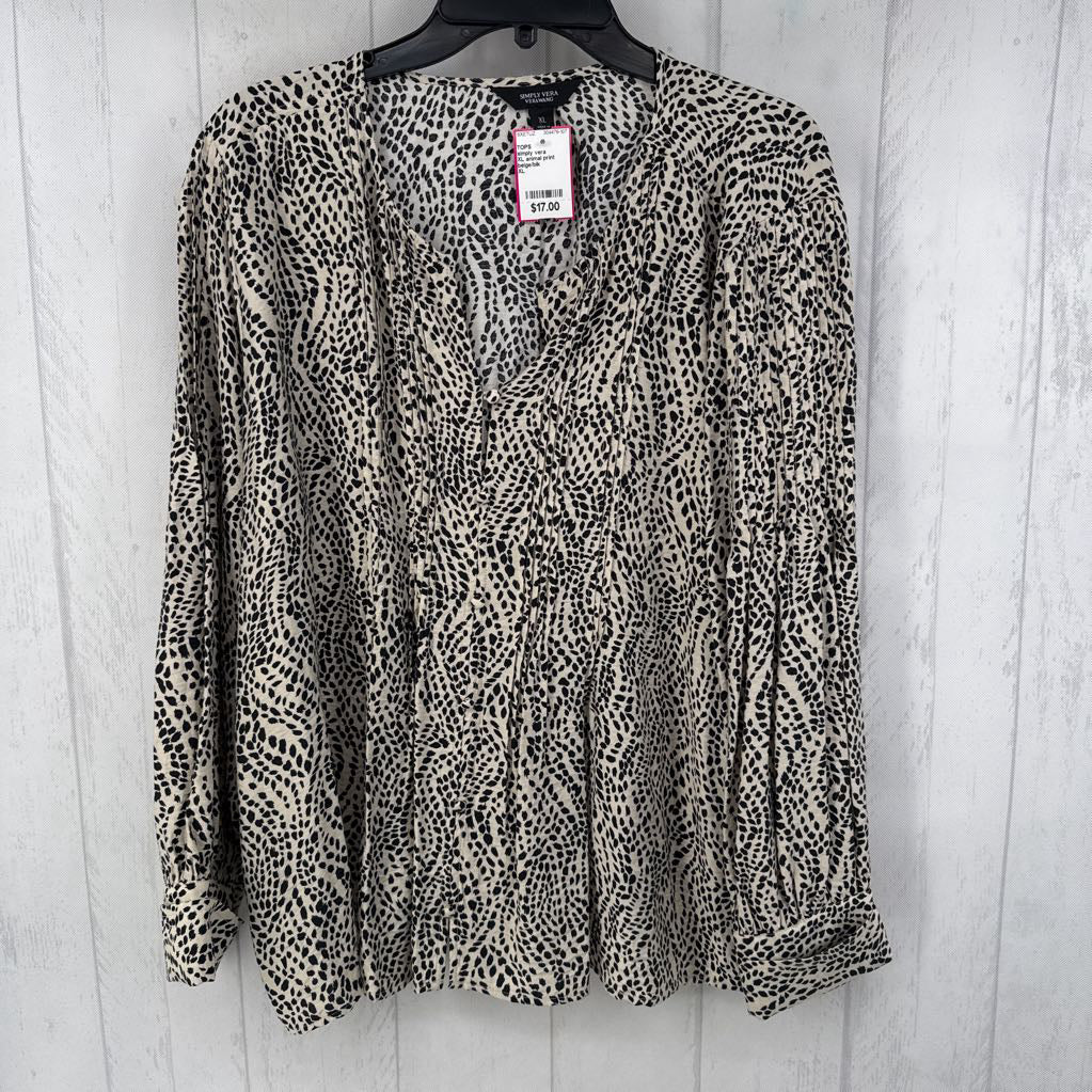 XL animal print button down l/s top