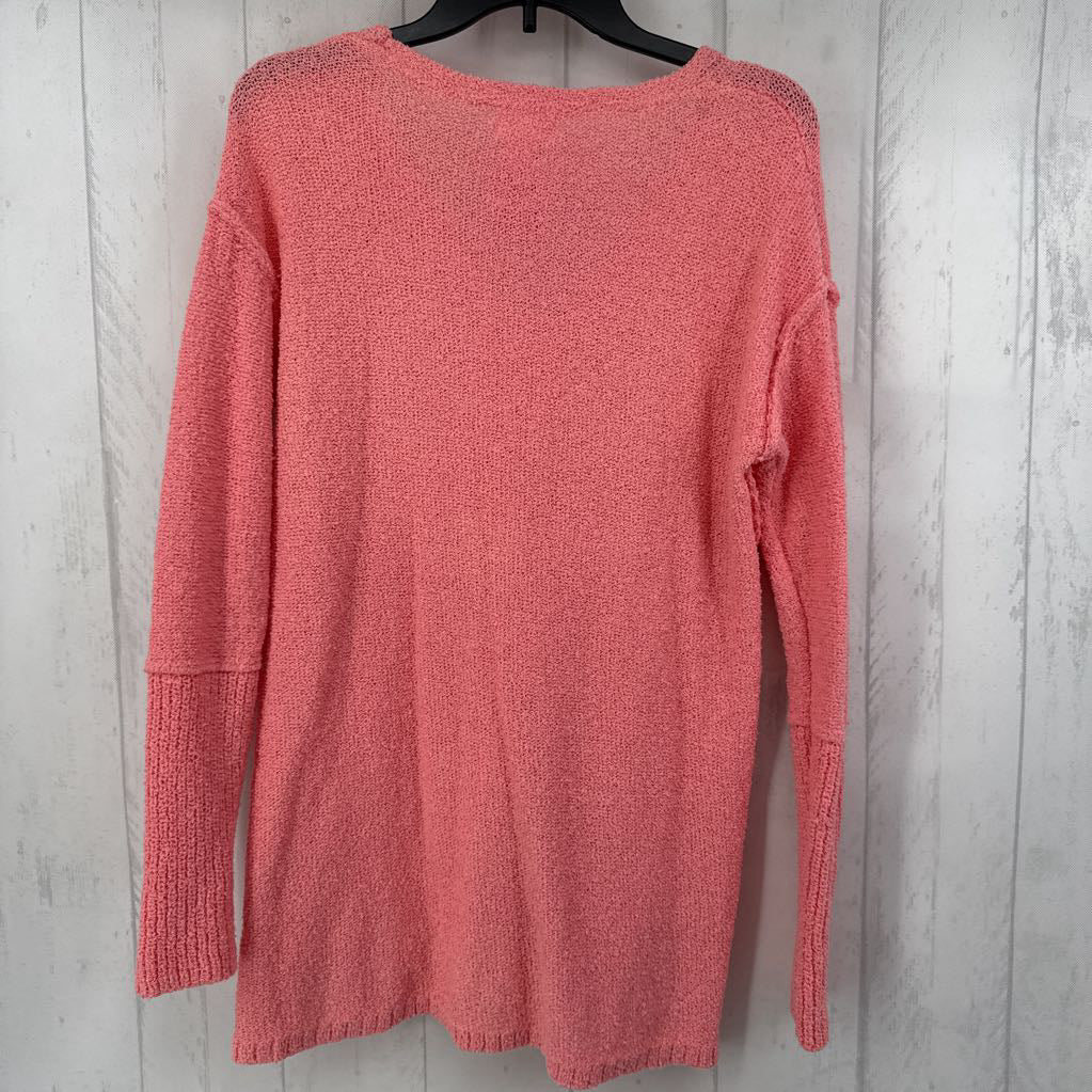XS v-neck drop shoulder sweater