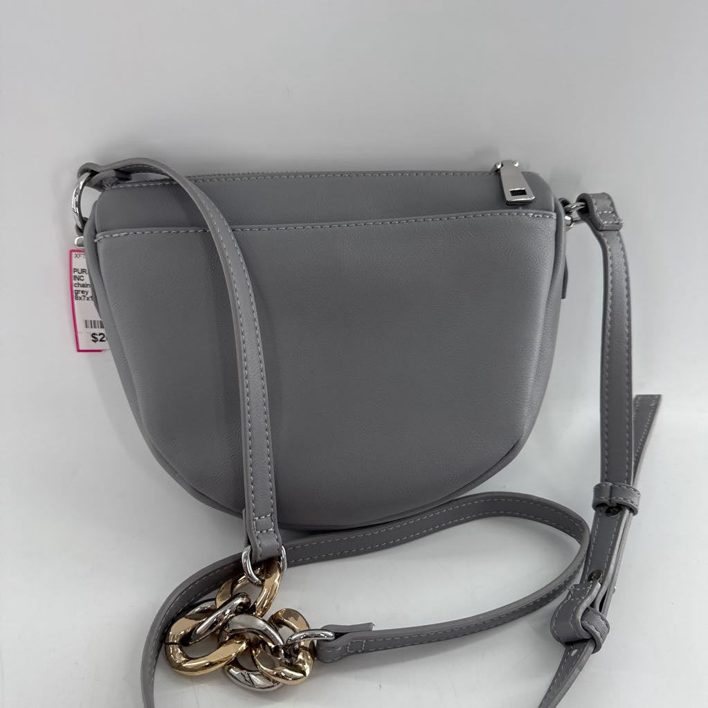 chain strap crossbody w/ slip pockets