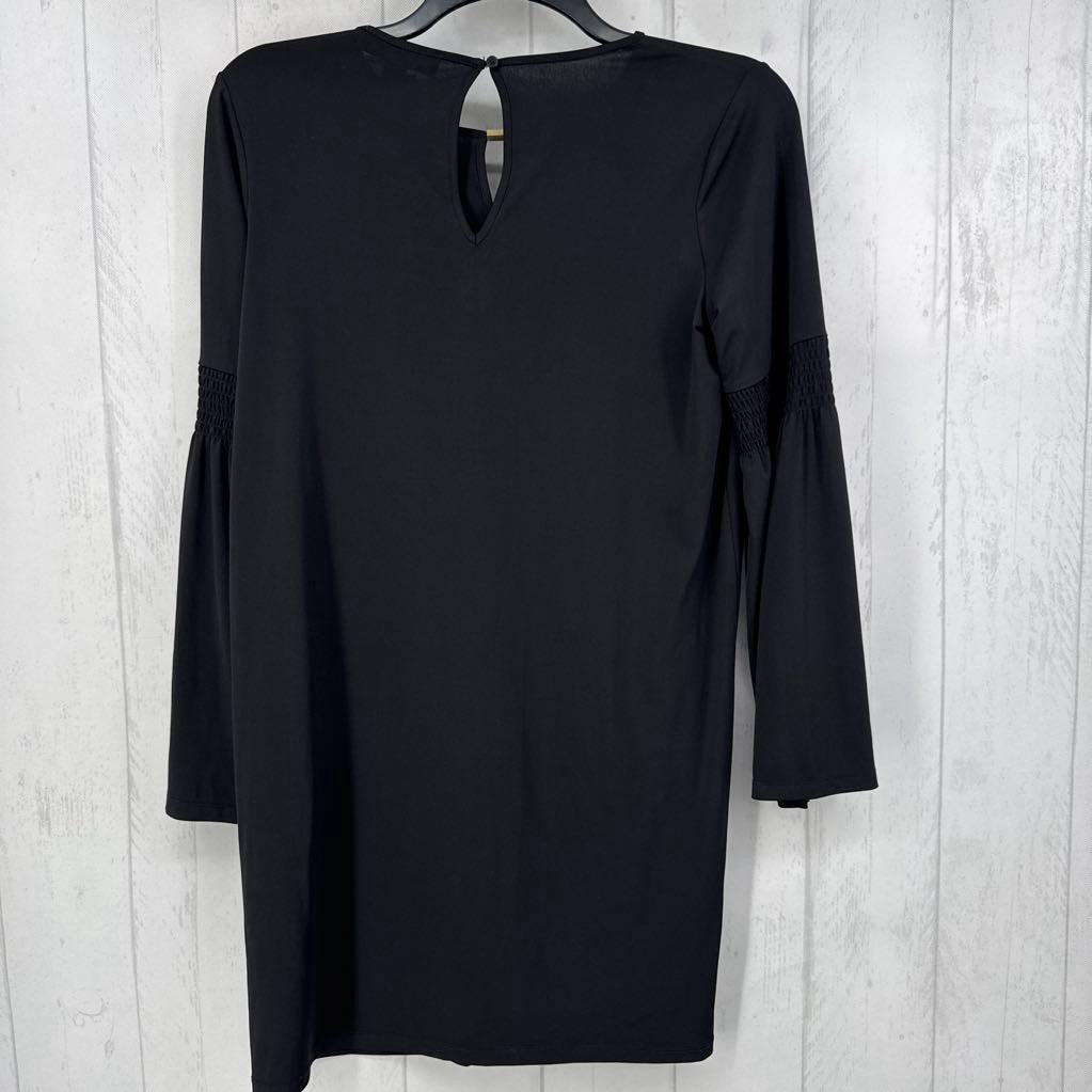 R125 M notch neck l/s dress