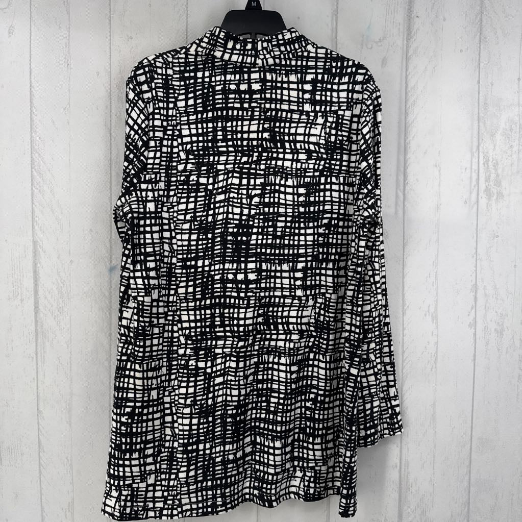 M printed v-neck l/s top