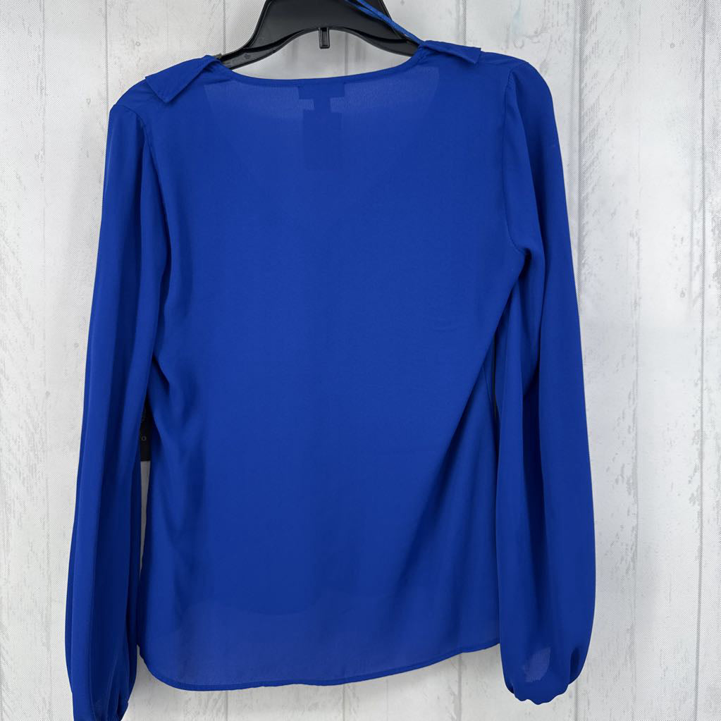 R79 XXS ruffled v-neck l/s top