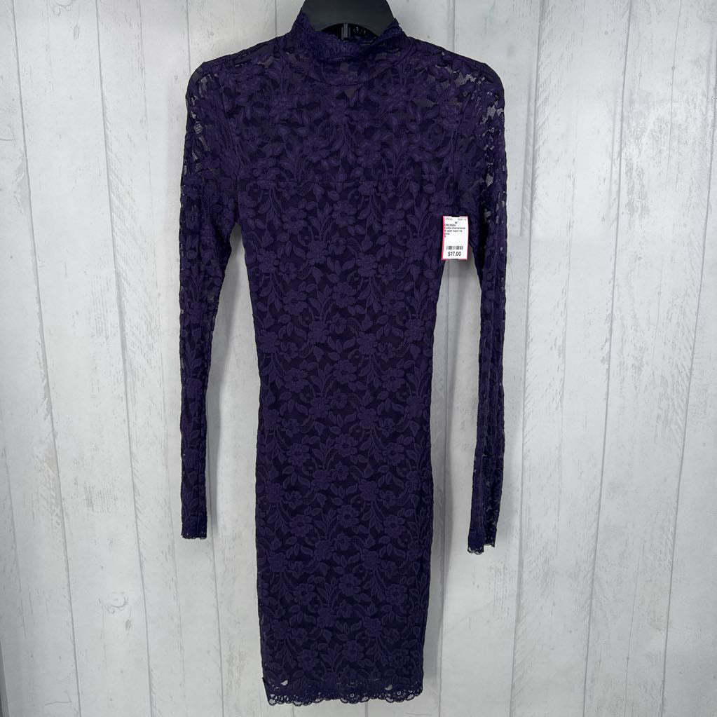 S open back l/s lace dress