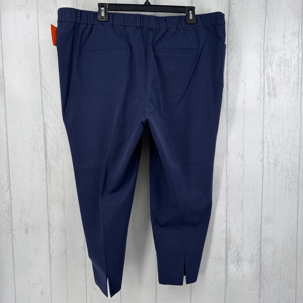 22W pull-on crop pant