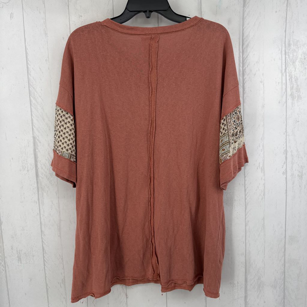 L paisley accent s/s tee