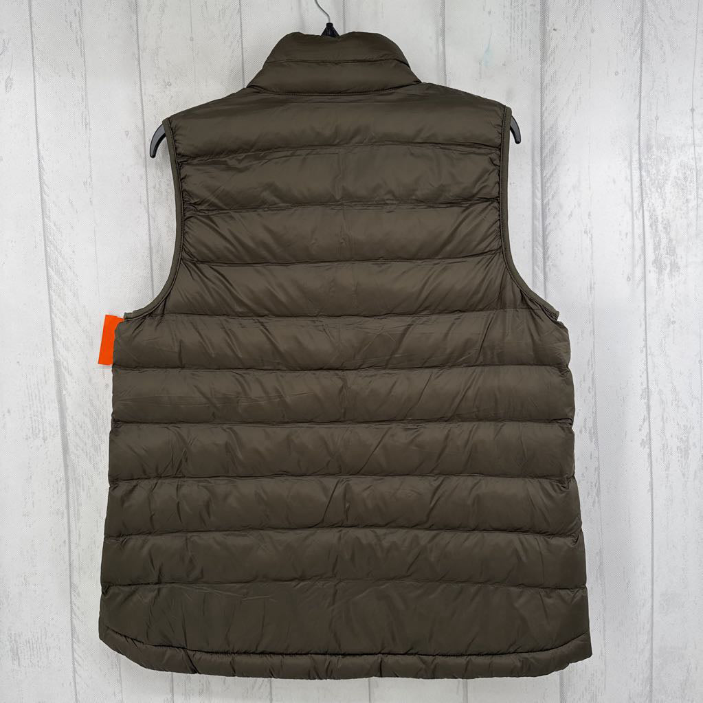 L puffer vest