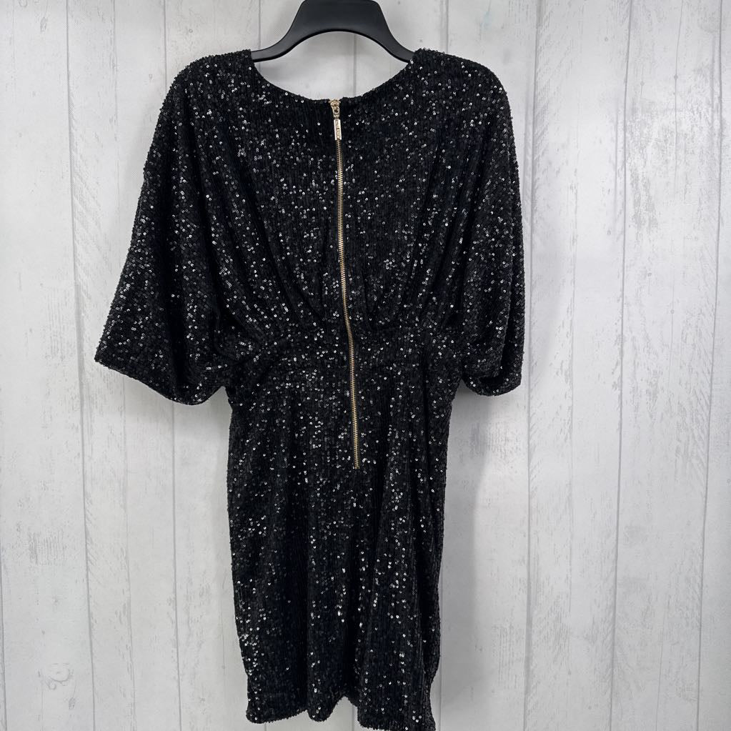 M sequin v-neck s/s dress