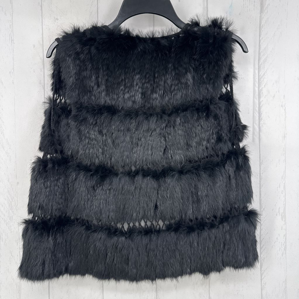 L faux fur vest
