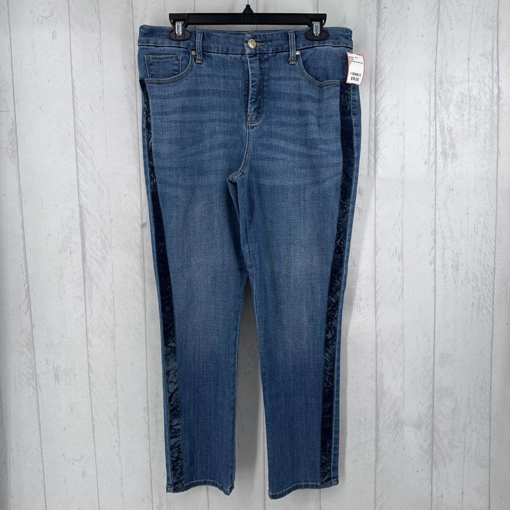 8 girlfriend slim leg jean