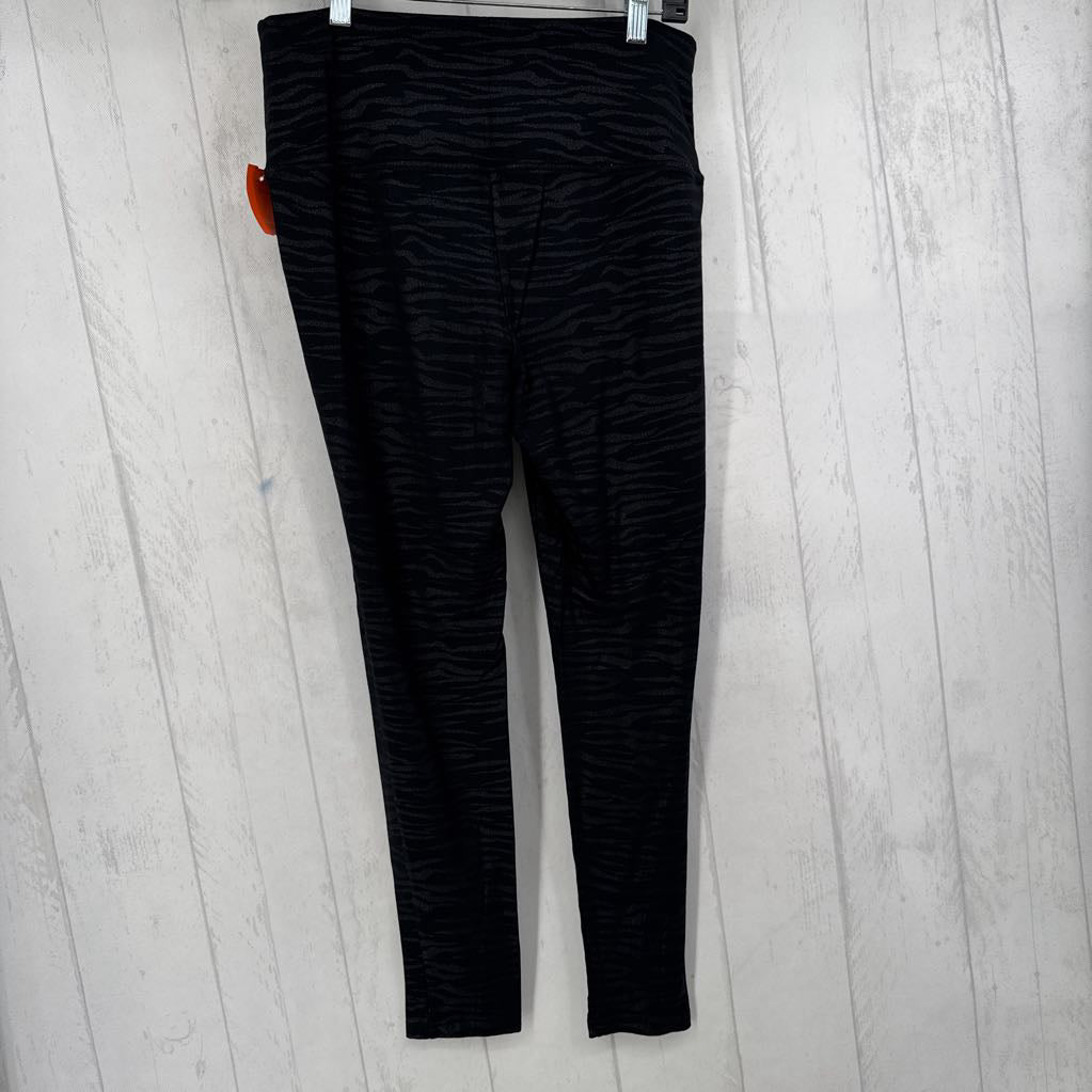 M zebra print legging