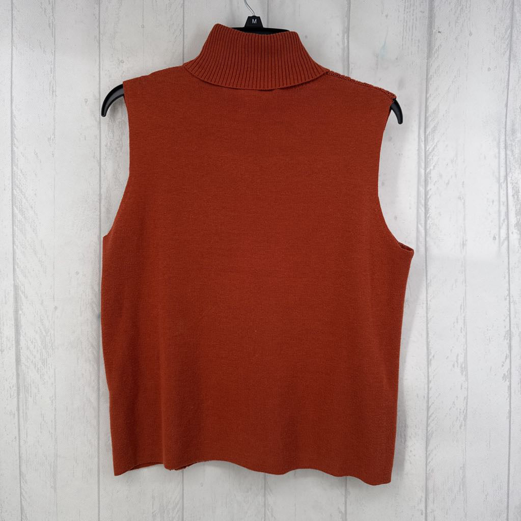 M suede sweater vest