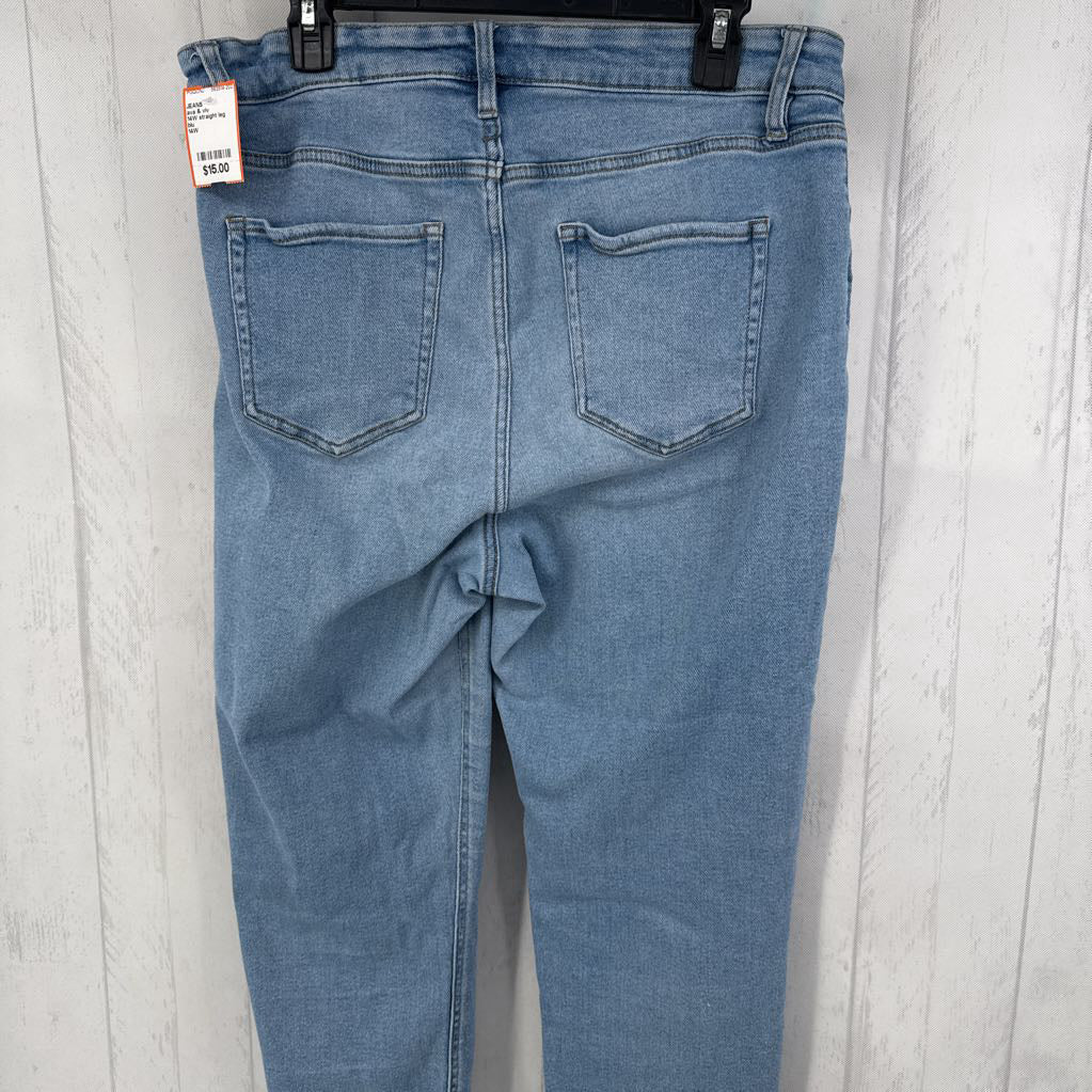 14W straight leg jean