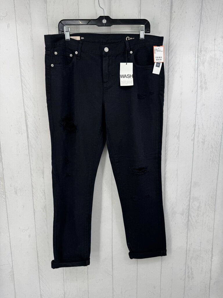 32-T girlfriend jean